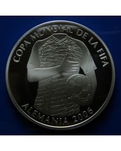 Ecuador  25000 Sucres	2006	 - Ecuadorian Soccer player - Silver / Proof