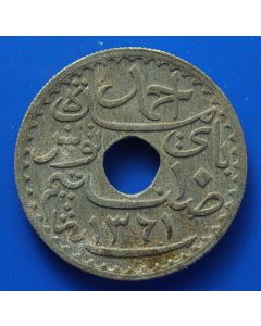 Tunisia  10 Centimes1942km# 267 