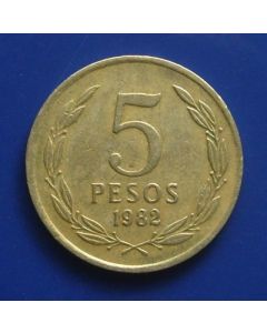 Chile 	 5 Pesos	1982	 - Winged figure with broken chain on wrists