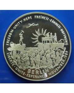 Somalia 	 250 Shillings	1999	 - Berlin wall destruction - Silver / Proof