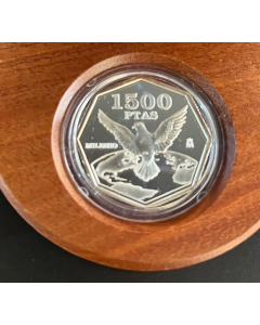 Spain 	 1500 Pesetas	2000	 2000 Millenium, Proof / Silver -original box with certificate	